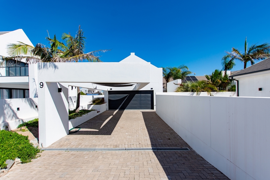 4 Bedroom Property for Sale in Shelley Point Western Cape